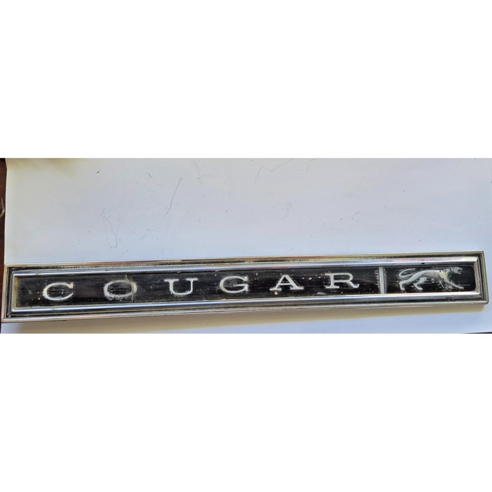Vintage Metal 1967 Mercury Cougar Emblem Nameplate Logo Badge - Quarter Panel